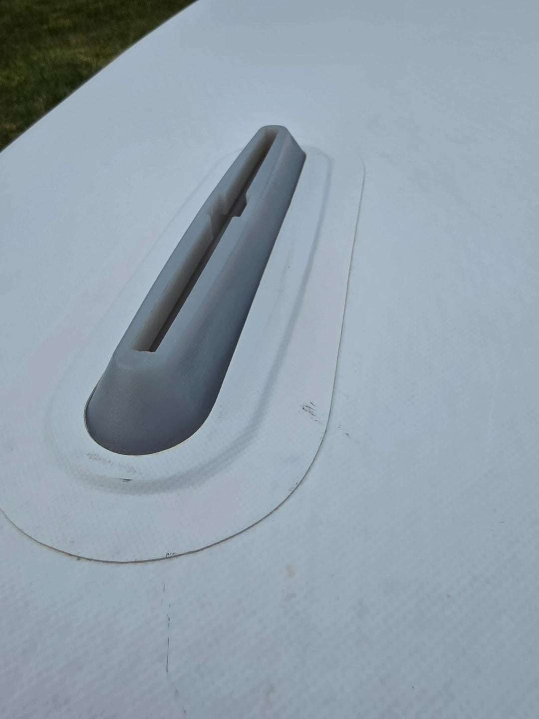 Gladiator Elite T 12'6 x 32" x 6" Touring iSUP - Ex Demo