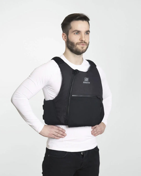 Baltic Extreme in black being worn by a male model in a studio. image from the side and front.