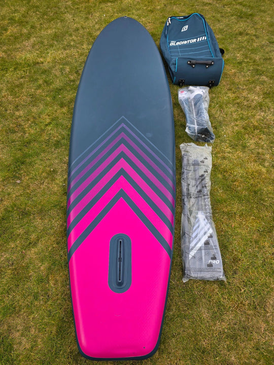 Gladiator Pro 11'4 x 32" x 4.7" iSUP - Ex Demo